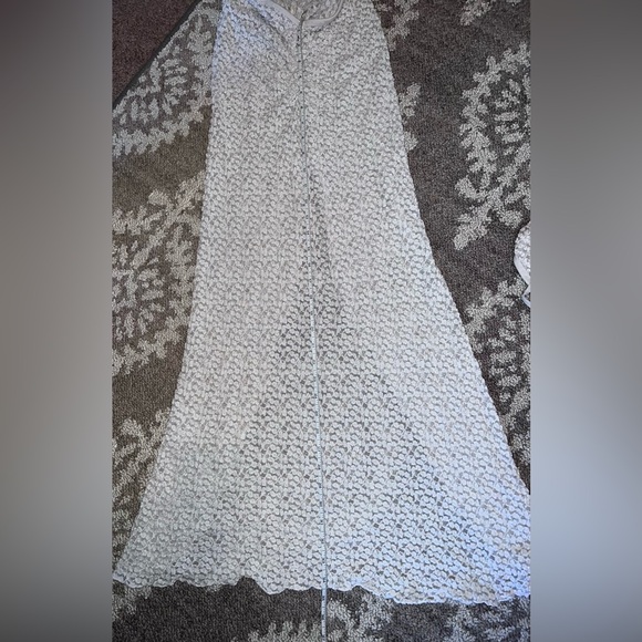 ⭐️3-piece outfit⭐️ - Picture 5 of 16